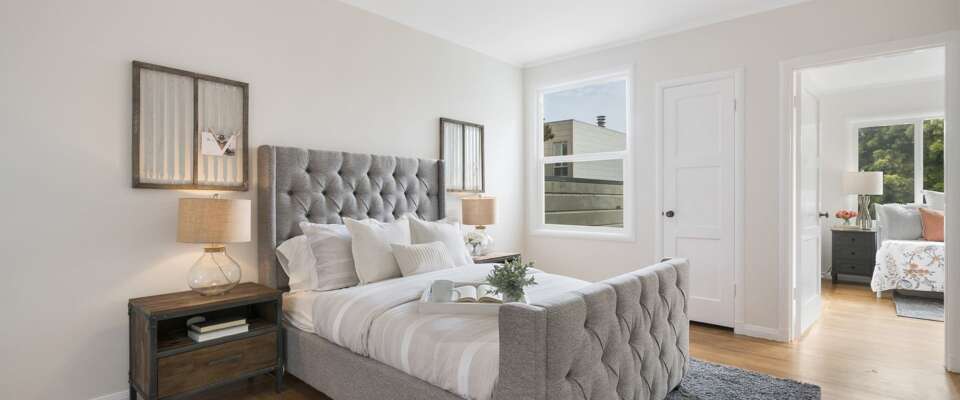 Großzügige Wohnung im Obergeschoss in ruhiger Lage von Hansaviertel